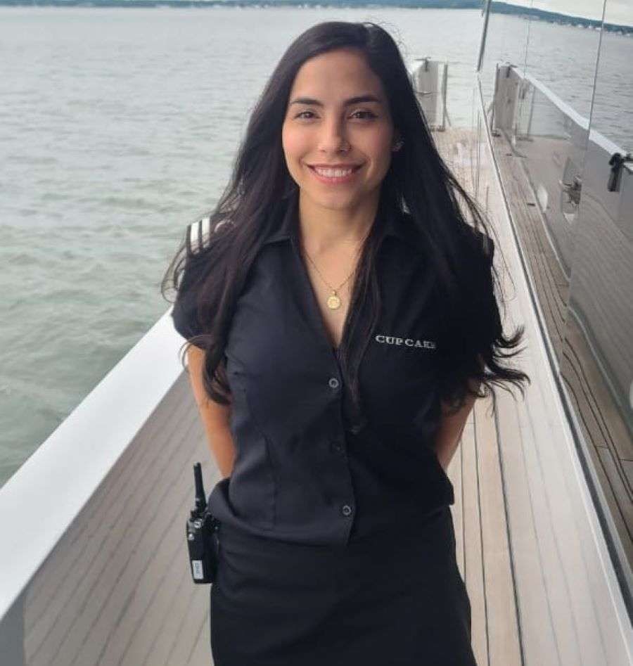 SECOND STEWARDESS Steffany Santander Carreno